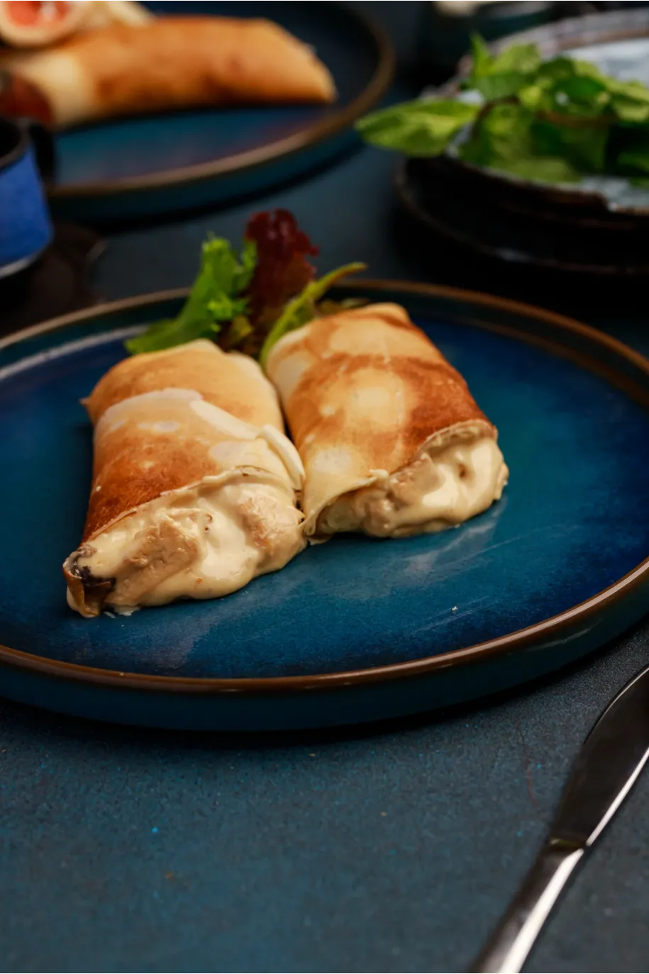 Млинець з куркою і грибами